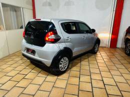 FIAT - MOBI - 2022/2022 - Prata - R$ 49.900,00