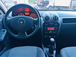 RENAULT - SANDERO - 2012/2012 - Prata - R$ 32.900,00