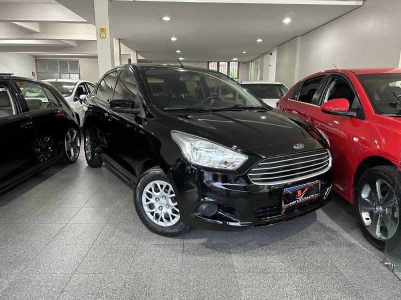 FORD - KA + - 2015/2015 - Preta - R$ 43.900,00