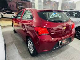 CHEVROLET - ONIX - 2018/2018 - Vermelha - R$ 52.900,00