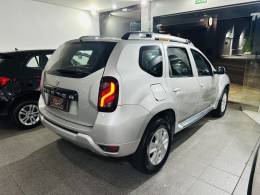 RENAULT - DUSTER - 2016/2016 - Prata - R$ 58.900,00
