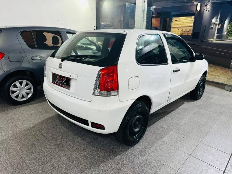 FIAT - PALIO - 2010/2010 - Branca - R$ 19.900,00