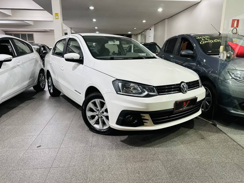 VOLKSWAGEN - VOYAGE - 2019/2019 - Branca - R$ 55.900,00