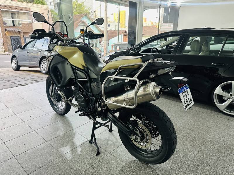BMW - F 800 - 2014/2014 - Bege - R$ 43.900,00