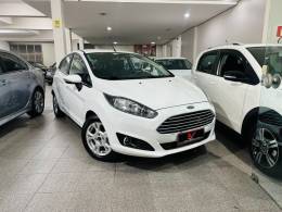 FORD - FIESTA - 2016/2016 - Branca - R$ 51.900,00