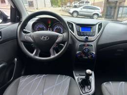 HYUNDAI - HB20 - 2015/2015 - Branca - R$ 44.900,00
