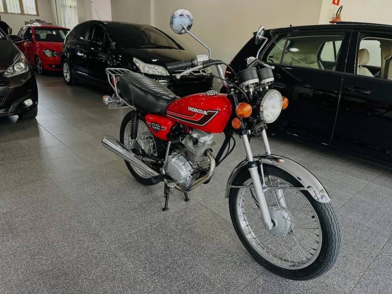 HONDA - CG 125 - 1981/1981 - Vermelha - R$ 13.900,00
