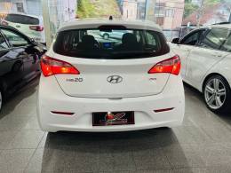 HYUNDAI - HB20 - 2015/2015 - Branca - R$ 44.900,00