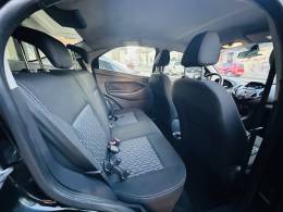FORD - KA + - 2015/2015 - Preta - R$ 43.900,00