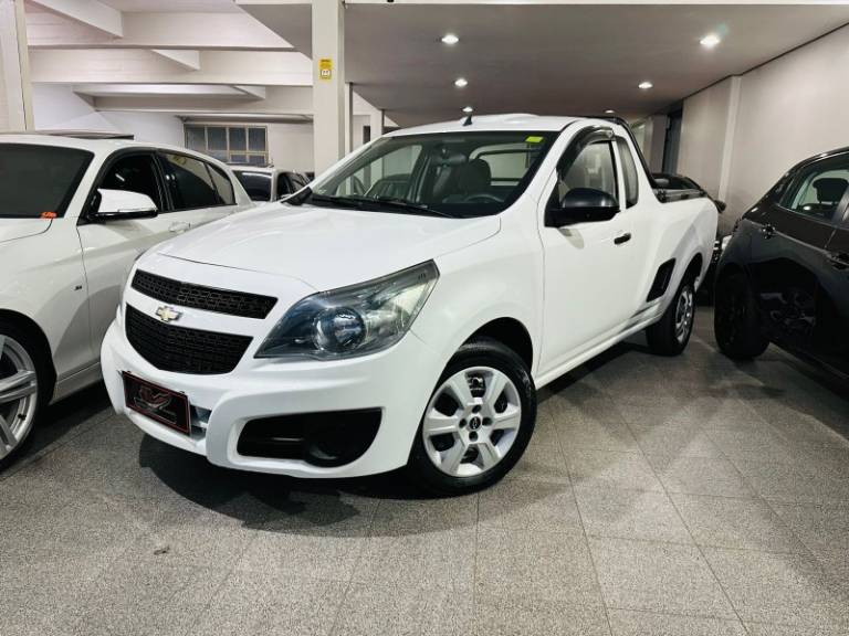 CHEVROLET - MONTANA - 2014/2014 - Branca - R$ 38.900,00