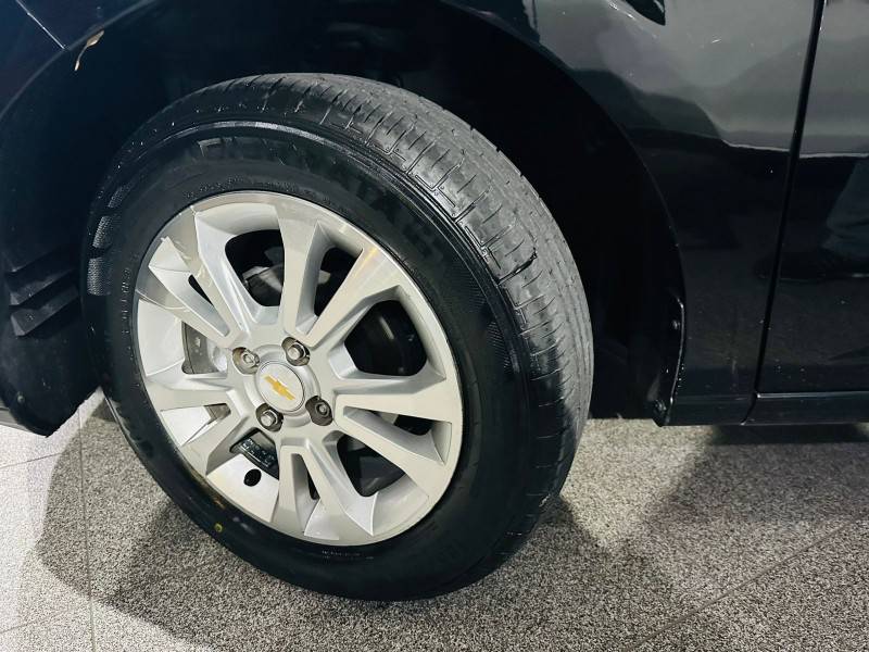 CHEVROLET - PRISMA - 2014/2014 - Preta - R$ 50.900,00