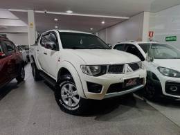 MITSUBISHI - L200 TRITON - 2011/2011 - Branca - R$ 105.900,00