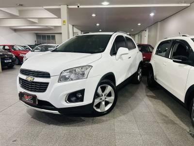CHEVROLET - TRACKER - 2014/2014 - Branca - R$ 67.900,00