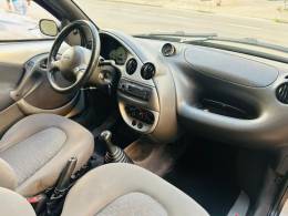 FORD - KA - 2005/2005 - Prata - R$ 15.900,00