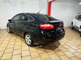 FORD - FIESTA - 2014/2014 - Preta - R$ 44.900,00