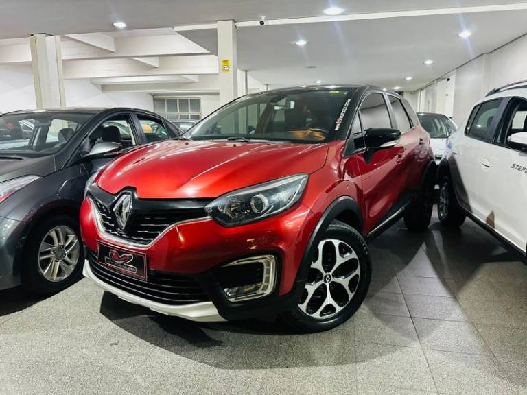 RENAULT - CAPTUR - 2019/2019 - Vermelha - R$ 76.900,00