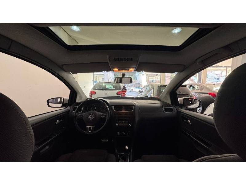 VOLKSWAGEN - CROSSFOX - 2013/2013 - Branca - R$ 44.900,00