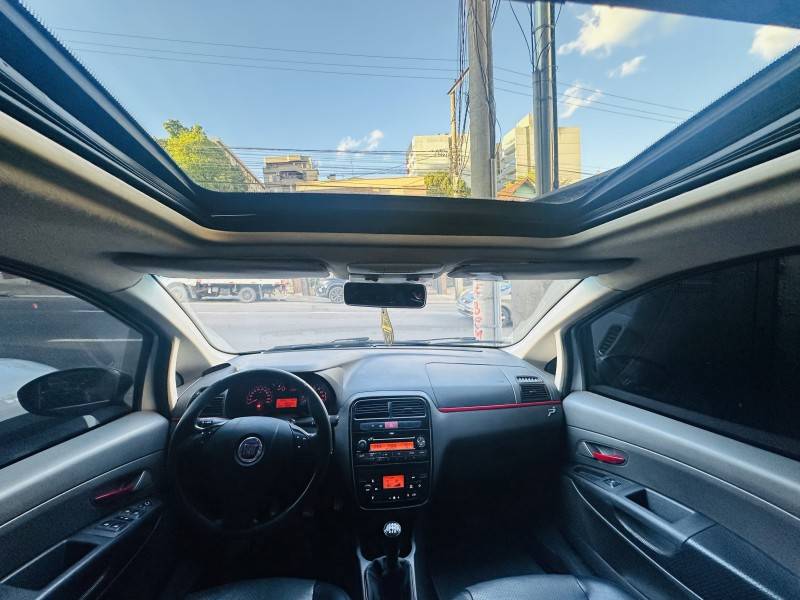 FIAT - PUNTO - 2009/2009 - Prata - R$ 39.900,00