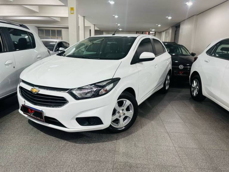 CHEVROLET - AGILE - 2019/2019 - Branca - R$ 60.900,00
