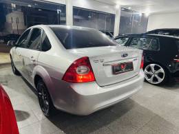 FORD - FOCUS - 2009/2009 - Prata - R$ 39.900,00