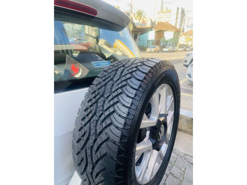 VOLKSWAGEN - CROSSFOX - 2013/2013 - Branca - R$ 43.900,00