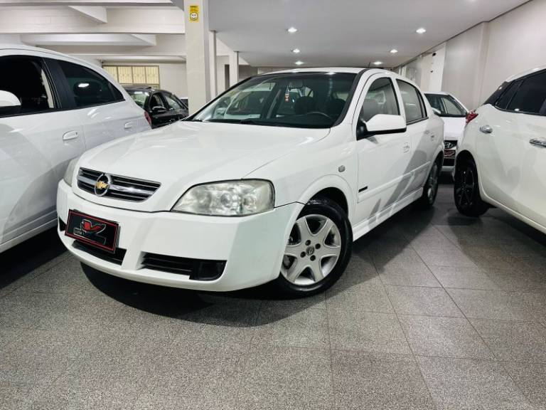 CHEVROLET - ASTRA - 2008/2008 - Branca - R$ 31.900,00