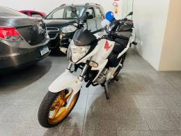 HONDA - CB 300R - 2012/2012 - Branca - R$ 12.900,00