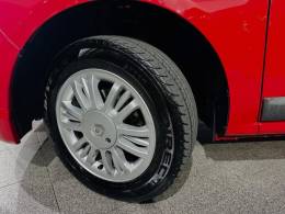 RENAULT - SANDERO - 2011/2011 - Vermelha - R$ 33.900,00