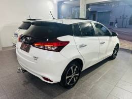 TOYOTA - YARIS - 2019/2019 - Prata - R$ 84.900,00