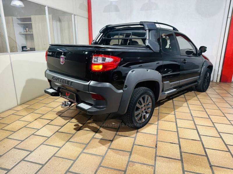 FIAT - STRADA - 2018/2018 - Preta - R$ 78.900,00