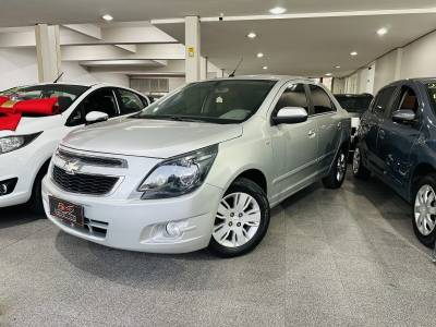 CHEVROLET - COBALT - 2013/2013 - Prata - R$ 43.900,00