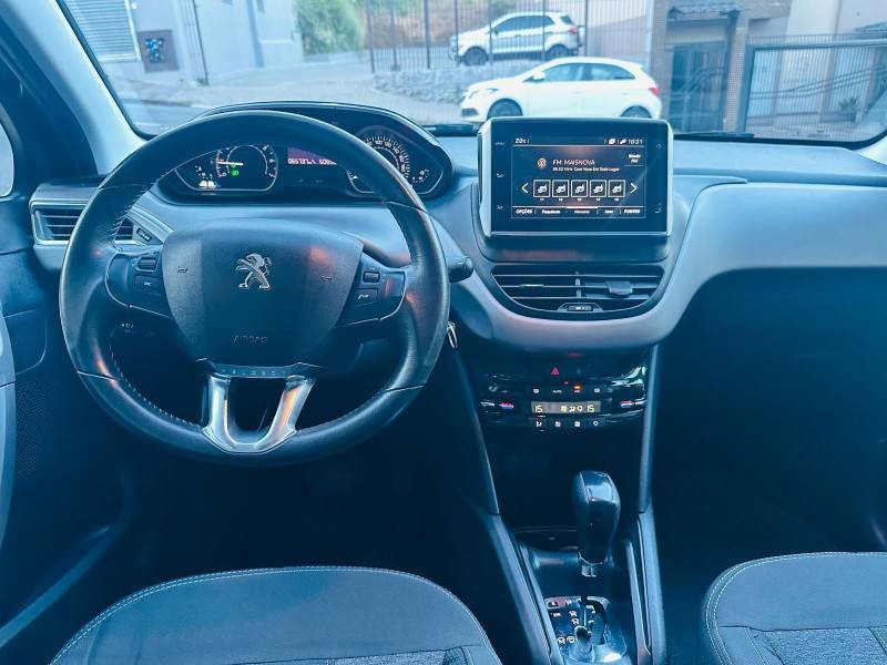 PEUGEOT - 208 - 2020/2020 - Marrom - R$ 65.900,00