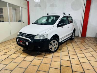 VOLKSWAGEN - CROSSFOX - 2007/2007 - Branca - R$ 33.900,00