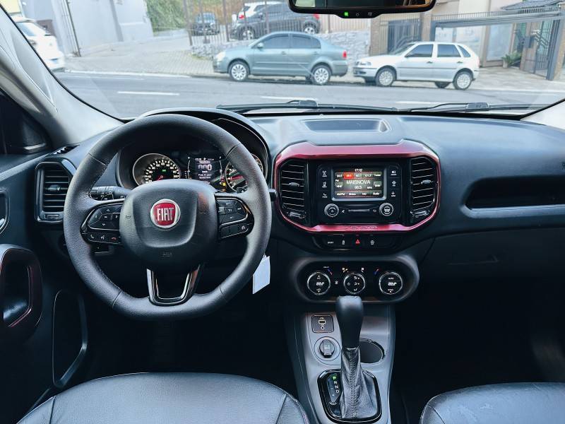 FIAT - TORO - 2018/2018 - Branca - R$ 87.900,00