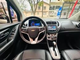 CHEVROLET - TRACKER - 2015/2015 - Dourada - R$ 69.900,00