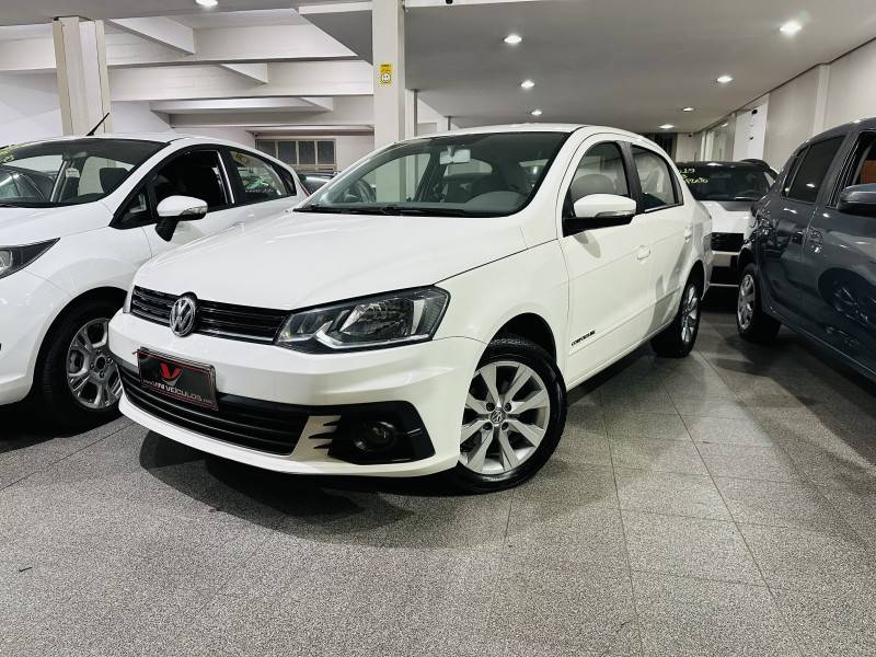 VOLKSWAGEN - VOYAGE - 2019/2019 - Branca - R$ 55.900,00