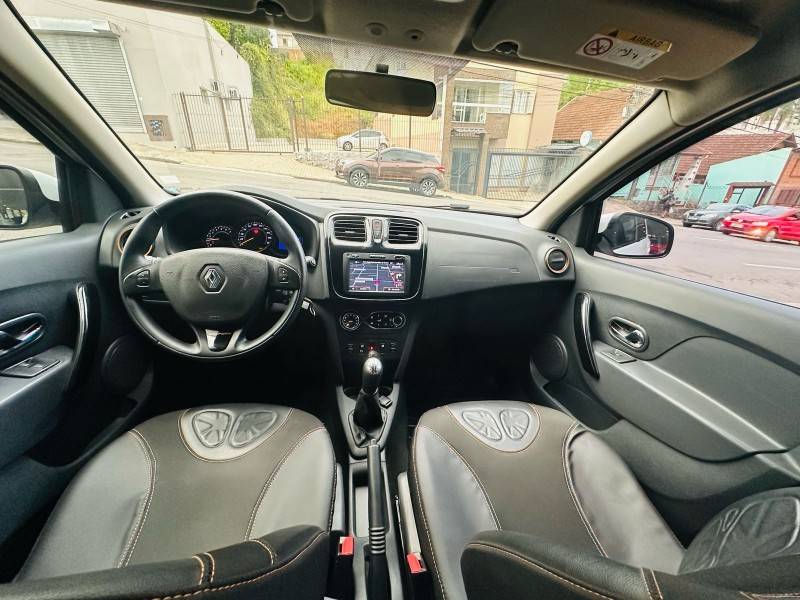 RENAULT - SANDERO - 2019/2019 - Branca - R$ 56.900,00