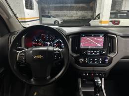 CHEVROLET - S10 - 2017/2017 - Branca - R$ 147.900,00