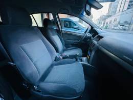 CHEVROLET - VECTRA - 2008/2008 - Preta - R$ 34.900,00