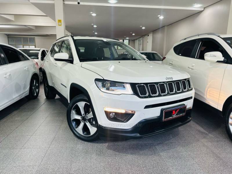 JEEP - COMPASS - 2018/2018 - Branca - R$ 95.900,00