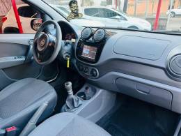 FIAT - PALIO - 2014/2014 - Branca - R$ 40.900,00