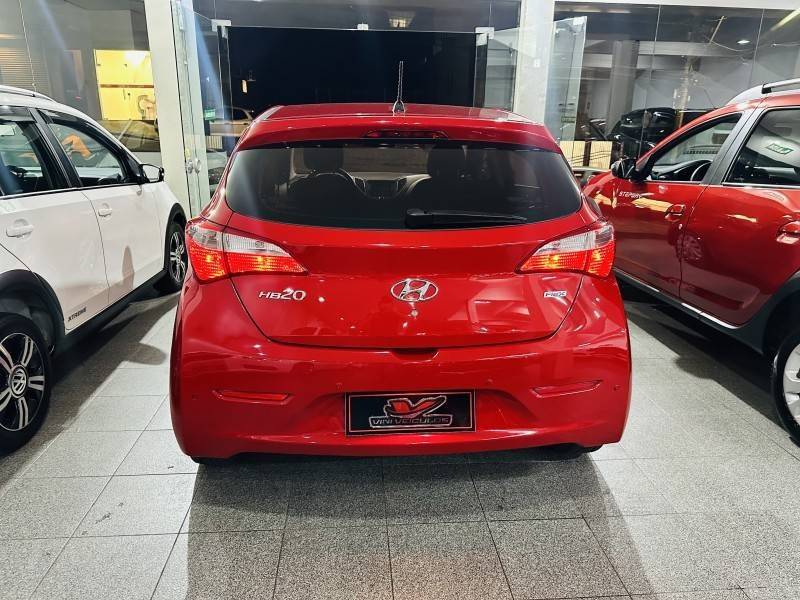 HYUNDAI - HB20 - 2014/2014 - Vermelha - R$ 43.900,00