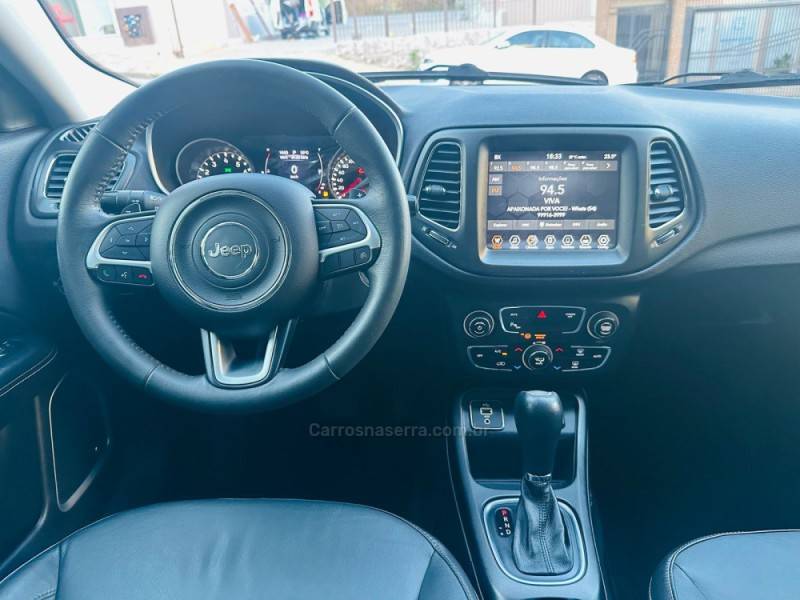 JEEP - COMPASS - 2018/2018 - Branca - R$ 95.900,00