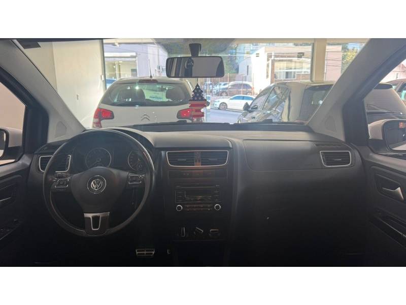 VOLKSWAGEN - CROSSFOX - 2013/2013 - Branca - R$ 44.900,00