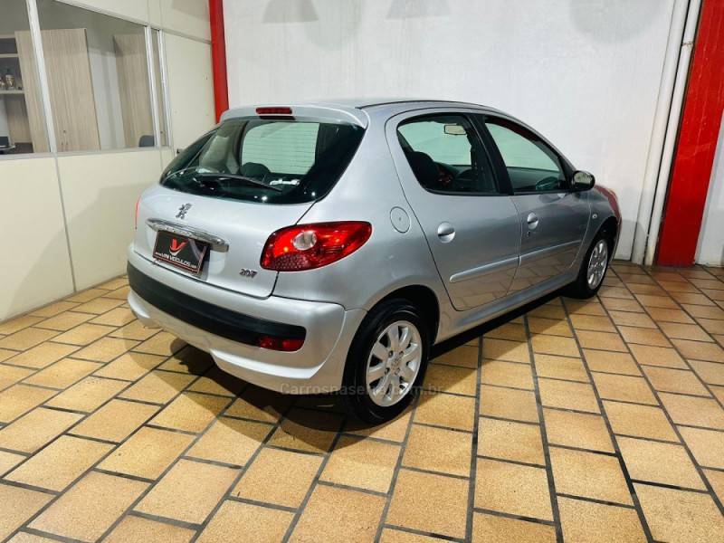 PEUGEOT - 207 - 2009/2009 - Prata - R$ 22.900,00