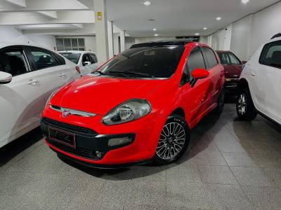 FIAT - PUNTO - 2014/2014 - Vermelha - R$ 47.900,00