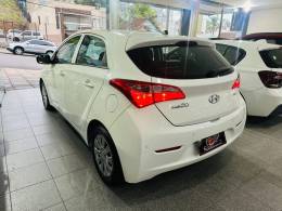HYUNDAI - HB20 - 2015/2015 - Branca - R$ 44.900,00