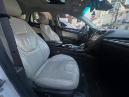 FORD - FUSION - 2015/2015 - Branca - R$ 85.900,00