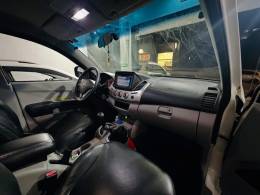 MITSUBISHI - L200 TRITON - 2011/2011 - Branca - R$ 105.900,00