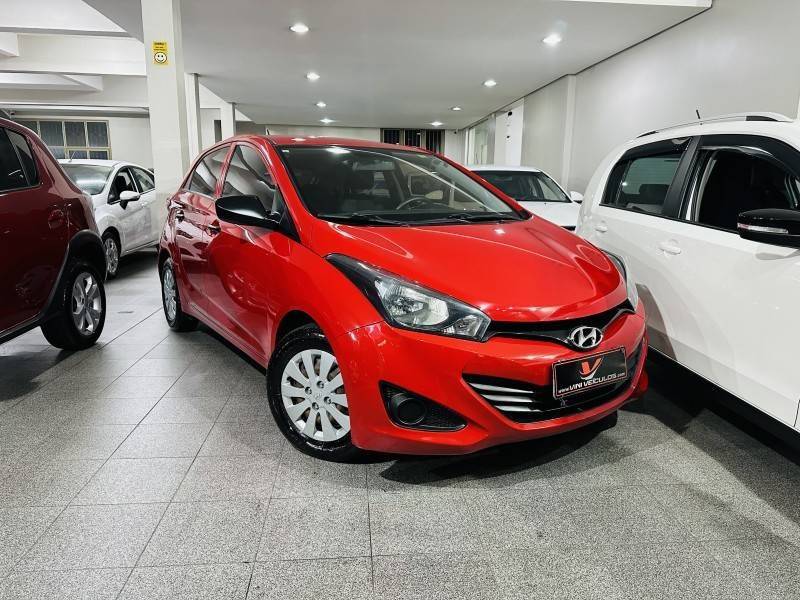 HYUNDAI - HB20 - 2014/2014 - Vermelha - R$ 43.900,00